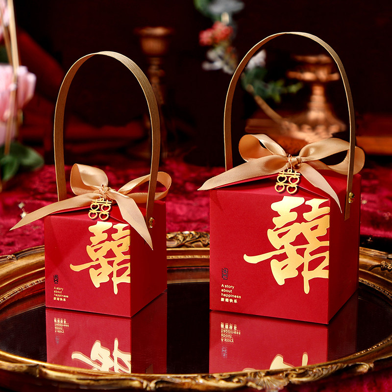 速发手婚糖盒婚礼盒空盒202创新款2意伴结礼盒手提蝴蝶结糖袋