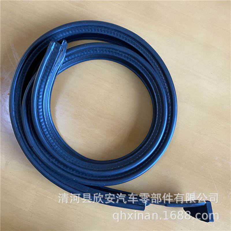 十铃皮卡车五顶水胶条车流101两侧橡胶顶密封条皮卡车顶条