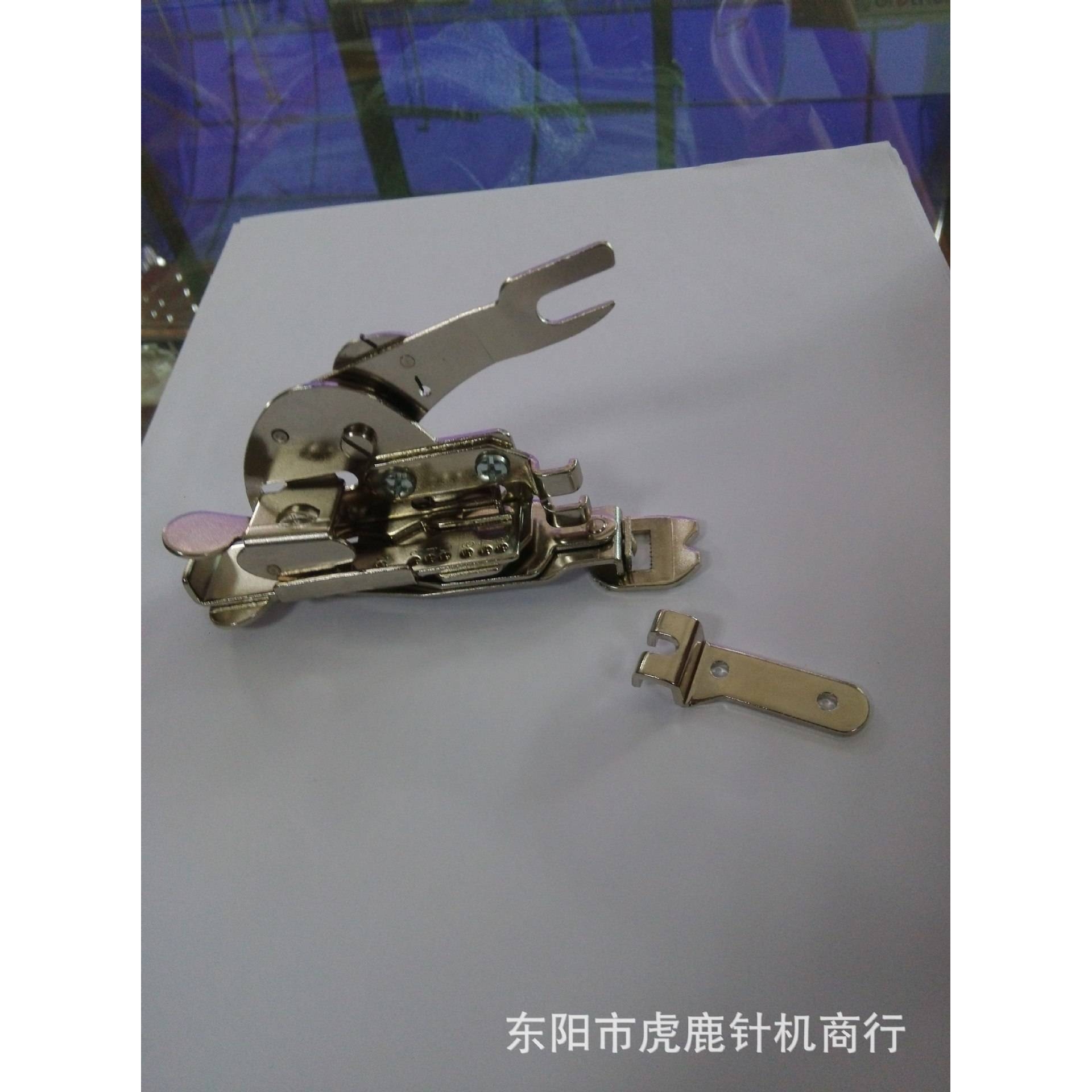 老式脚踏缝纫机锁边修边压脚  家用机用  拷边锁边器  型号Z6000