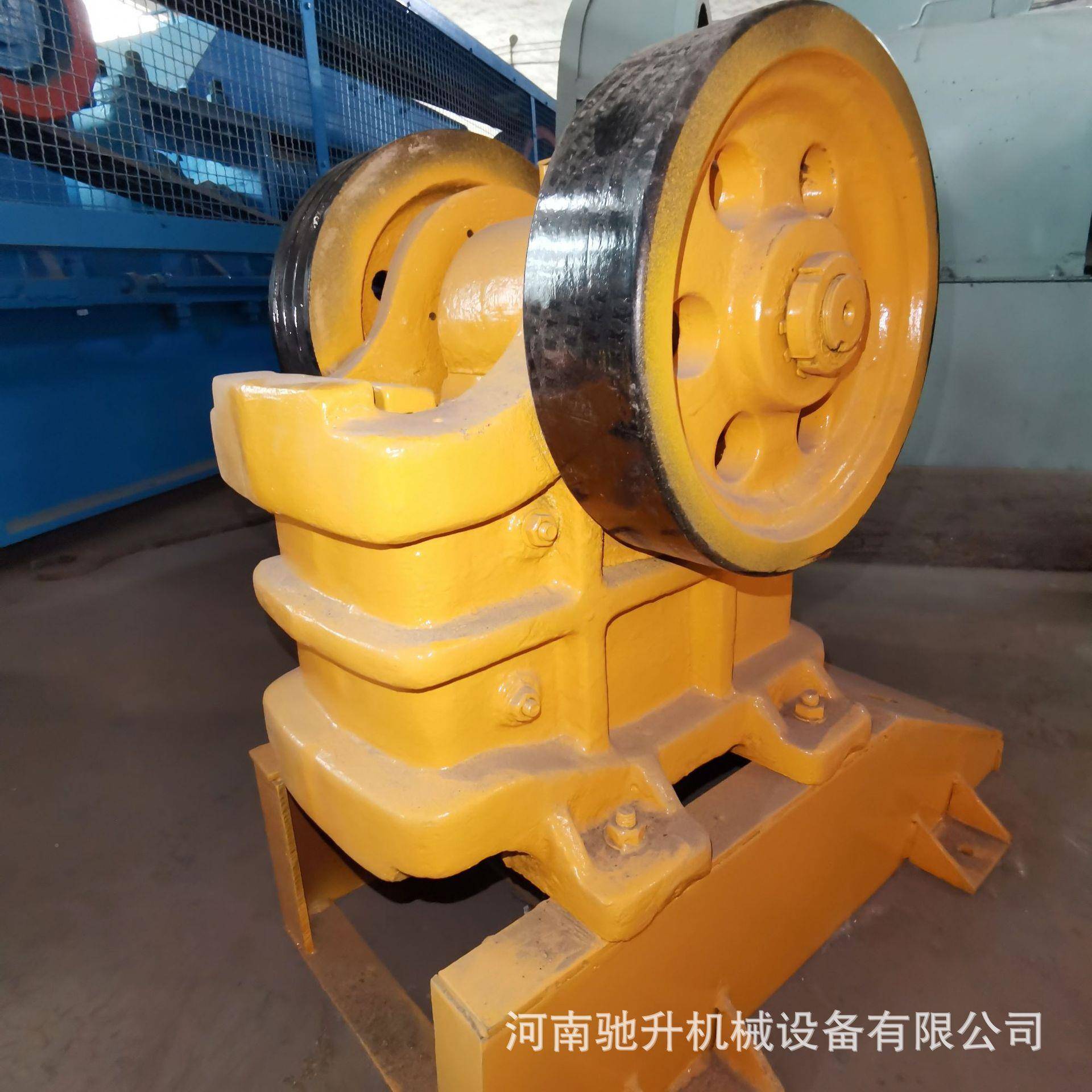 动颚移式破碎机煤炭鹅破碎小型煤矸卵EXE石粉石碎机