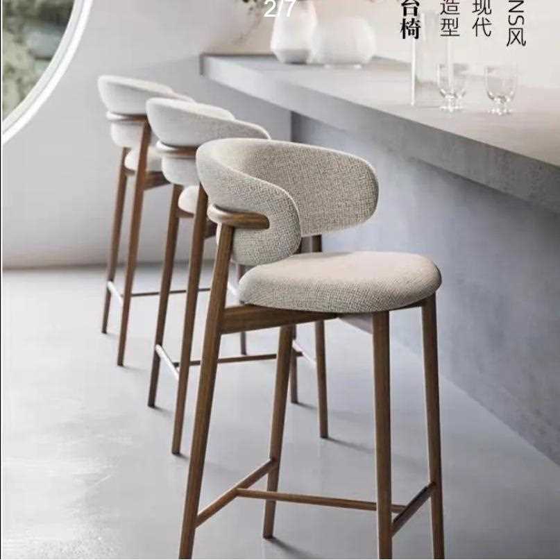实木吧台椅现代实木轻奢北欧酒吧靠背设计师高脚椅子简约吧台椅子