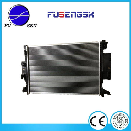厂供  KUGA 1.5T'15-A/MT RADIATOR 汽车散热器