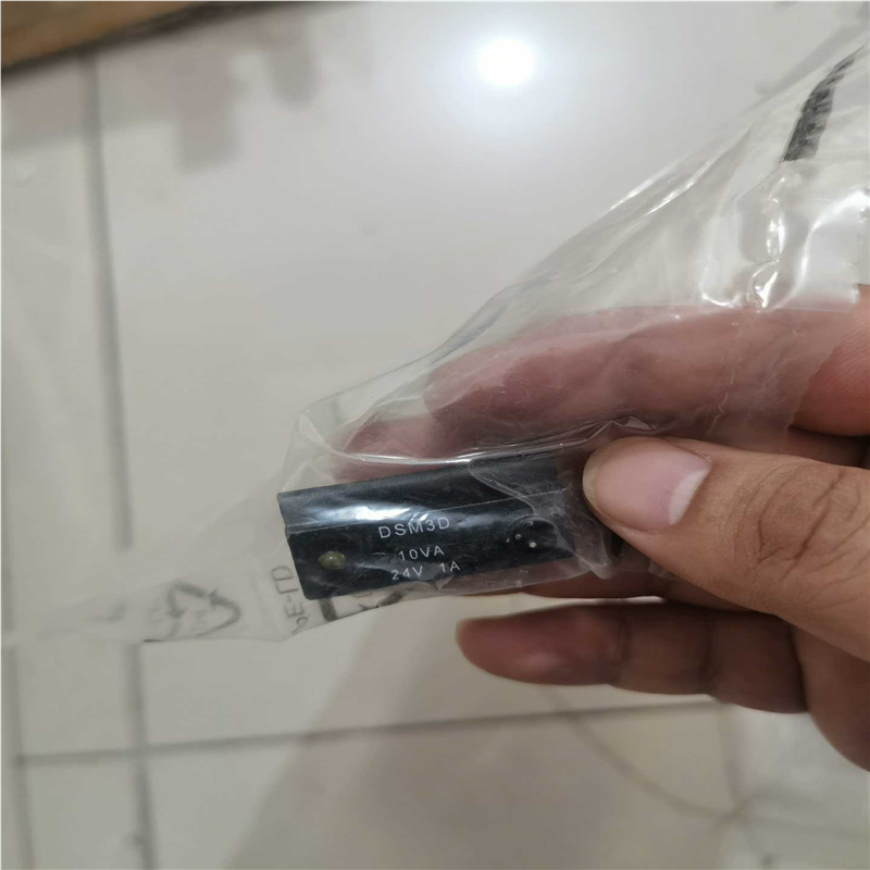【汇生】立达磁性开关，型号DSM3D，全新未使用。参数为10VA，2【