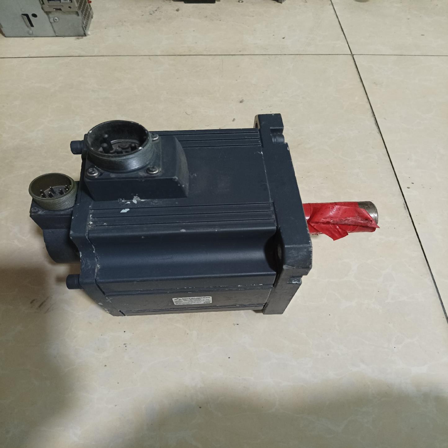 三菱马达-SFS201K，成色如图质量，的联（反映电子）