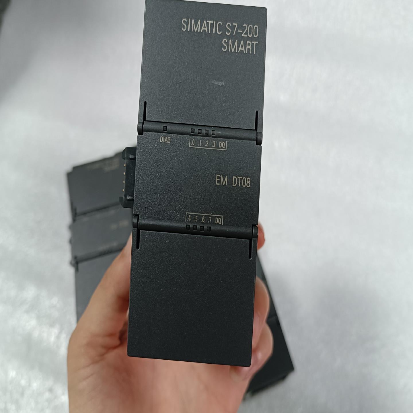 议~西门子新款PLC扩展模块S7-200 SMART （EM D