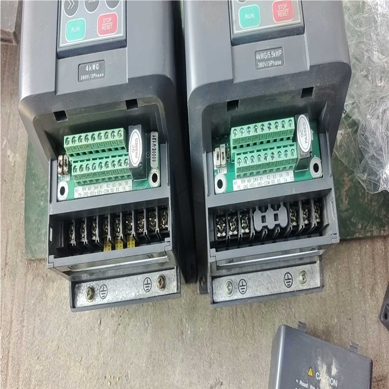 【顺庆】 Alpha6000E变频器功能完好正常启动成色漂亮【议
