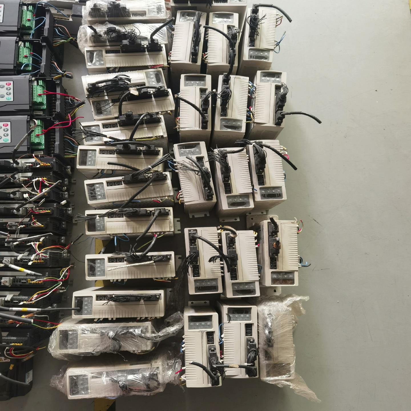 议价拆机东元750W伺服驱动器 TSTA20C