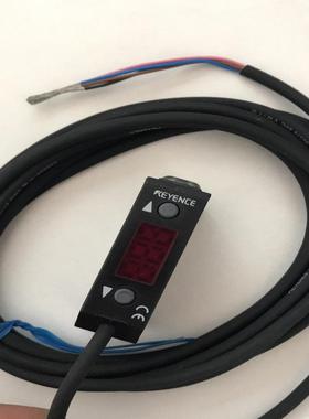 PZ-V71P基恩士KEYENCE光电传感器，99新两米没有(崽崽配件）