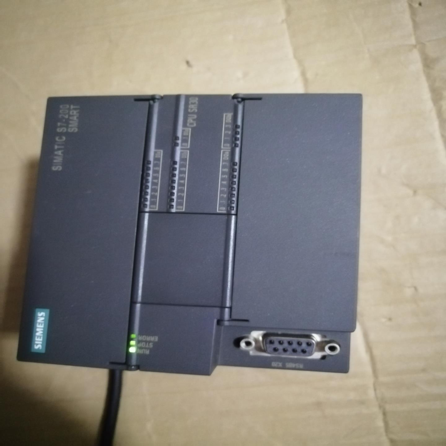 西门子PLC  SR30  功能正常（崽载电子）