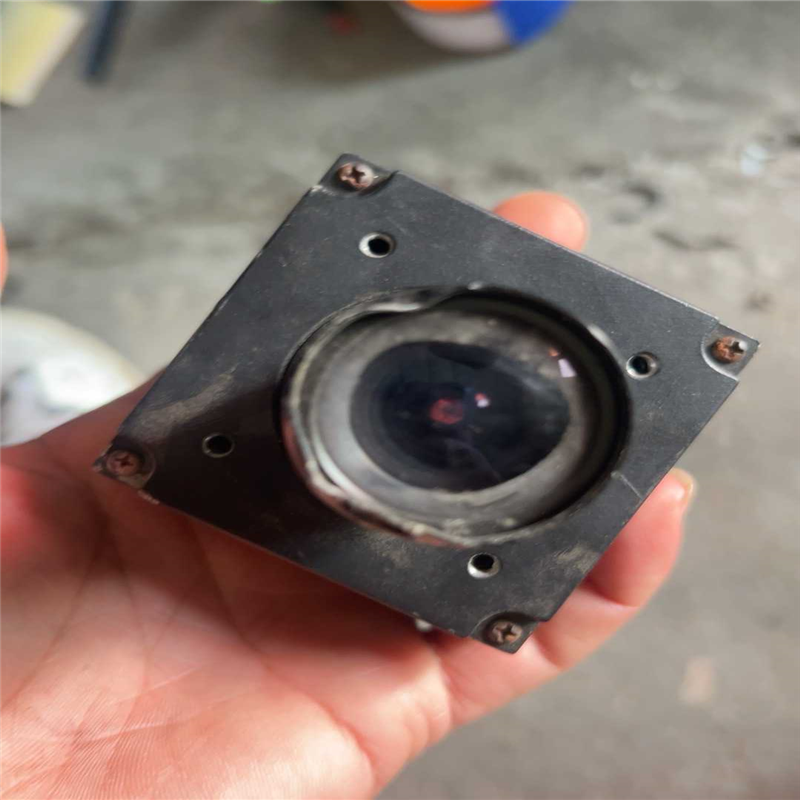 议~DH-HVP3310FC工业设相头，货如图，头有损伤，设备上