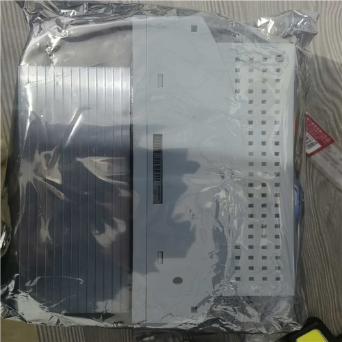 (议价)E93DA123I4B531 KUKA库卡伺服驱动器KSD1