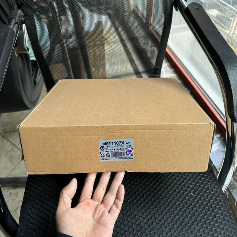 议~威伦通触摸屏 CMT1107X  未上过机 两码