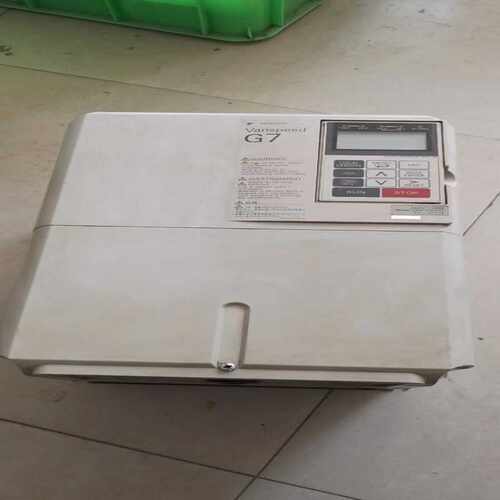 CIMR-G7A2011安川变频器G7/220V/11KW功~询价