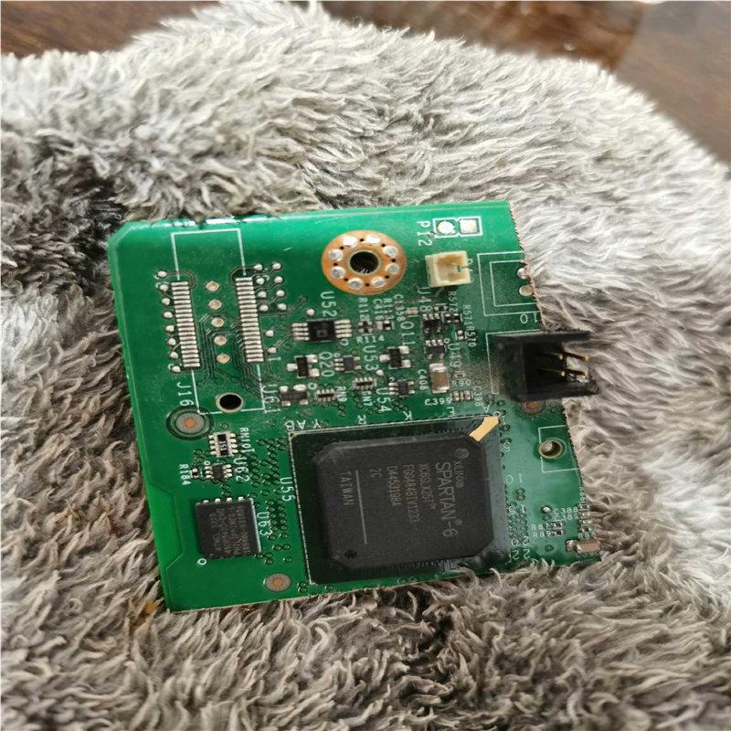 xc6sLx25T，切割带板。（憨憨电子）