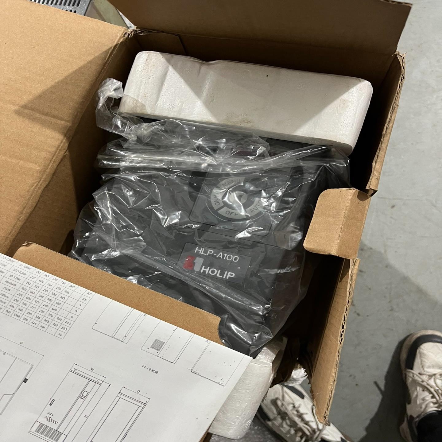 丹佛斯变频器HLP-A10004D043P20XBX1CX0(崽崽配件）