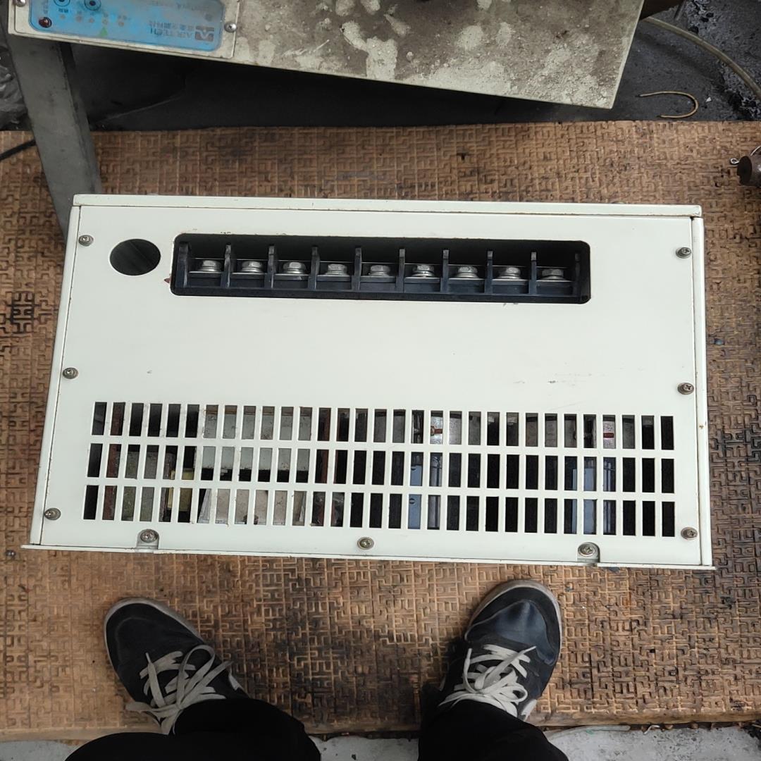 易驱变频器37kw，ED3000-4T0370M，成(崽崽配件）