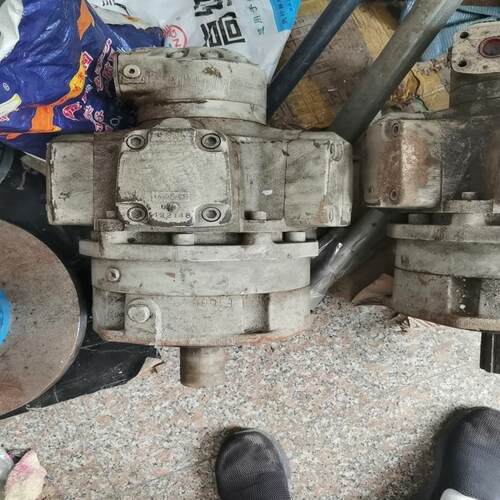 力士乐回转马达2台型号MR450N3∪$B265N1~议价