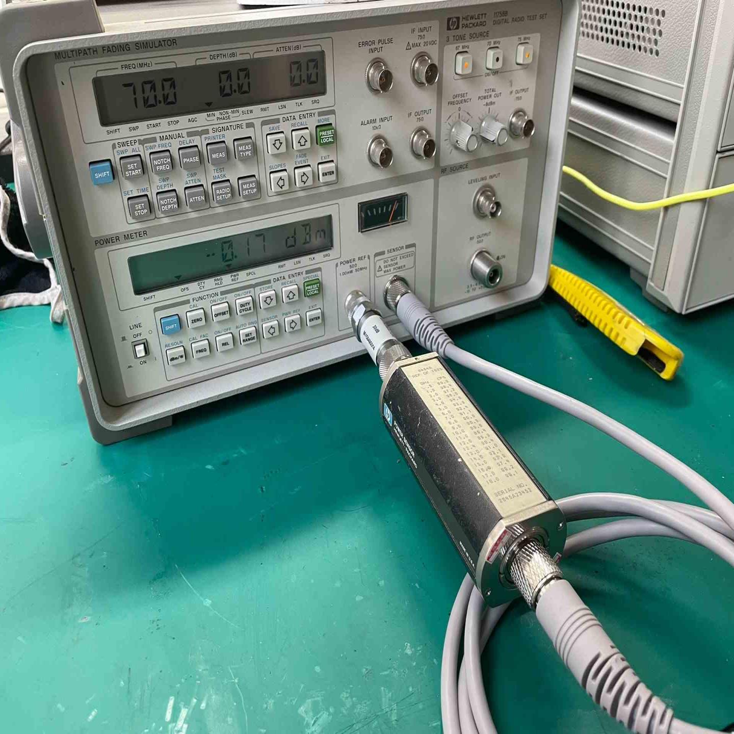 议~hp8484A功率探头+11708A精密衰减器。工作正常，成