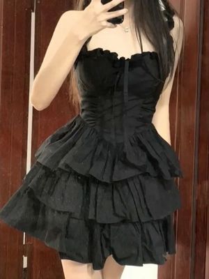 Solid color lace camisole puffy dress 纯色花边吊带蓬蓬连衣裙