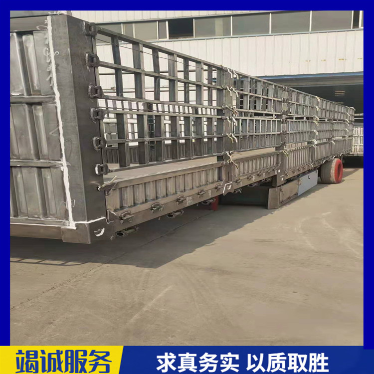 二桥13米空气悬架碟刹半挂车