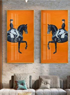 轻奢美式挂画橙色骑马入户玄关装饰画北欧风格现代简约客厅墙壁画