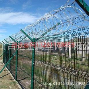 高速公路护栏网双边丝护栏围栏网防护网安全隔离网低碳钢丝网