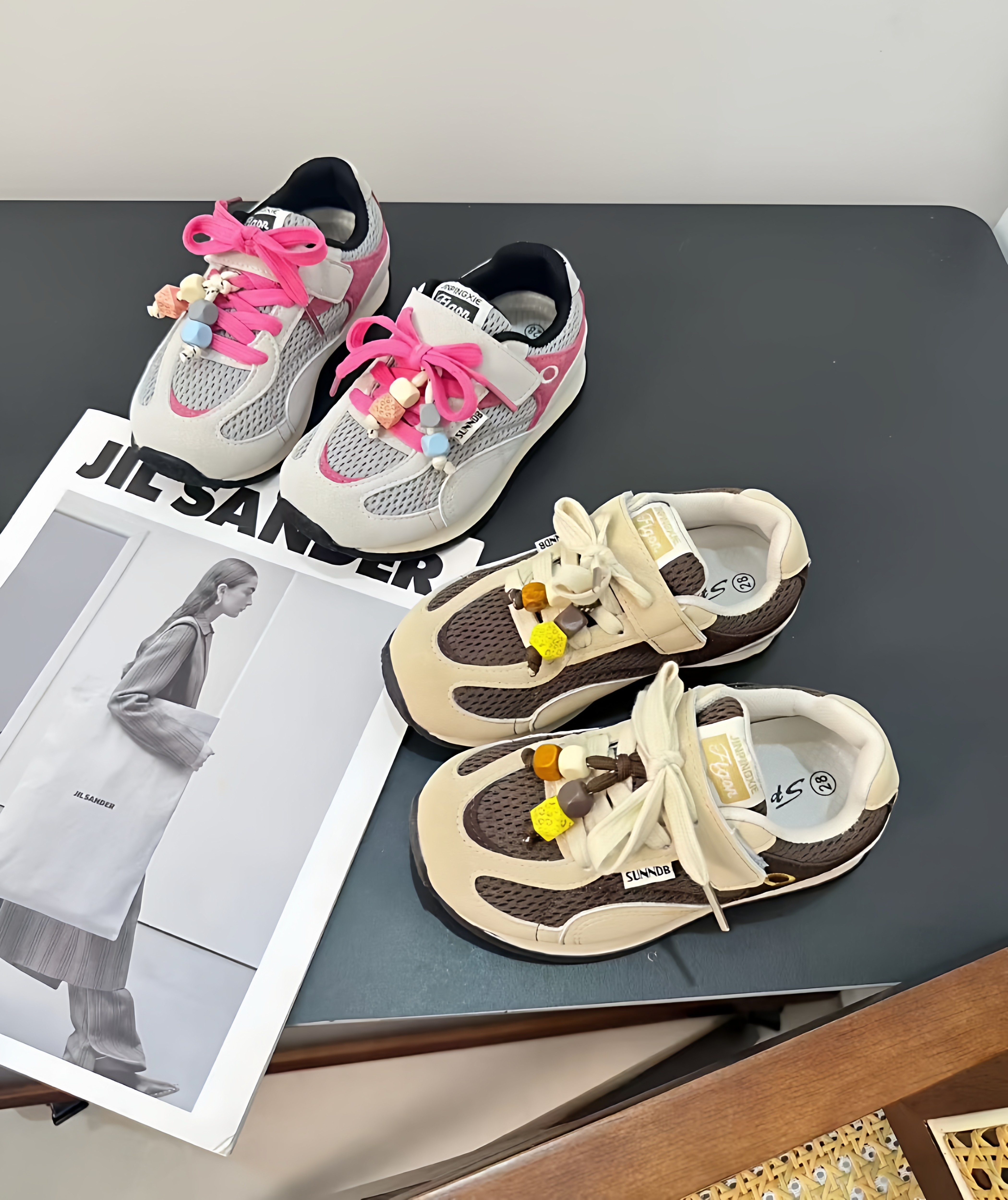 男女童秋季新款德训鞋双网面透气时尚运动鞋防滑耐磨魔术贴闭合