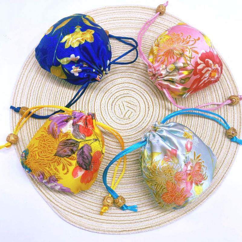 新款圆底锦缎花袋 绣花袋10*11喜糖袋 礼品袋 包装袋 香包 收纳袋