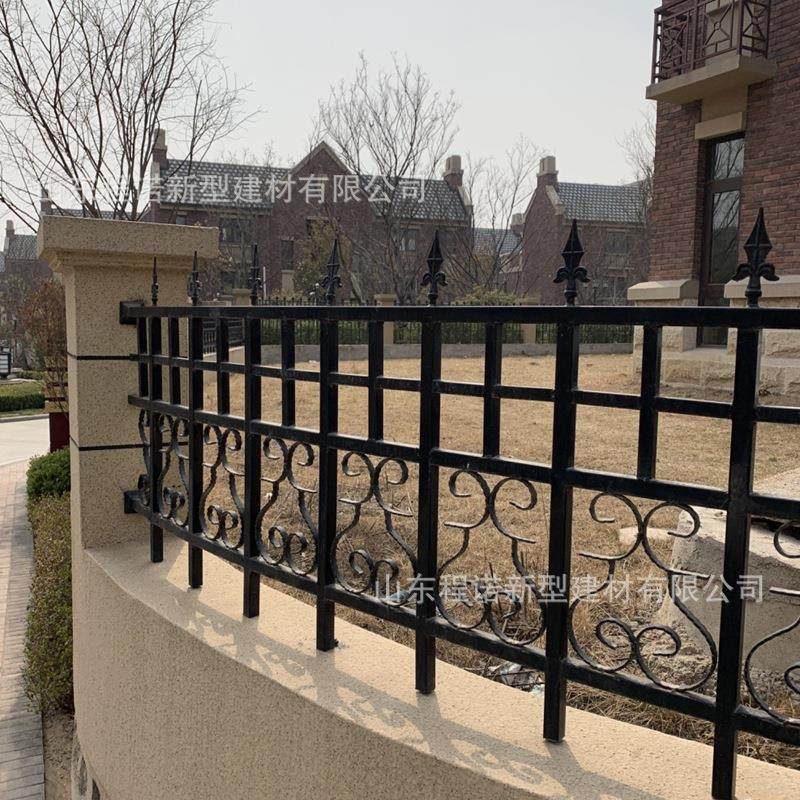 现货安全防护隔离栅栏学校小区别墅锌钢护栏工地厂区围墙铁艺栏杆