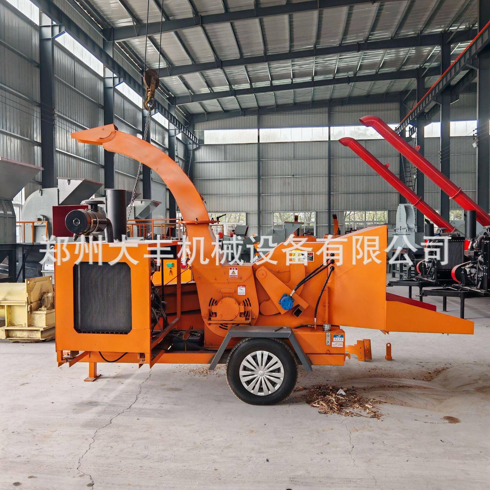 小区树枝粉碎机移动式大型园林果园碎枝机多功能木材粉碎机