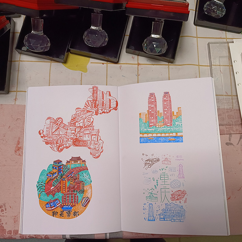 重庆旅游纪念品手帐本笔s记本子手绘插画加厚款可代盖景点特色印,节庆用品/礼品,文化创意文具,淘宝优惠券,粉丝福利购,淘宝优惠卷