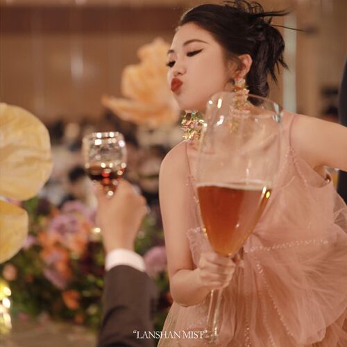 结婚创意超大号玻璃高脚啤酒杯聚会红酒杯U婚礼婚宴敬酒杯