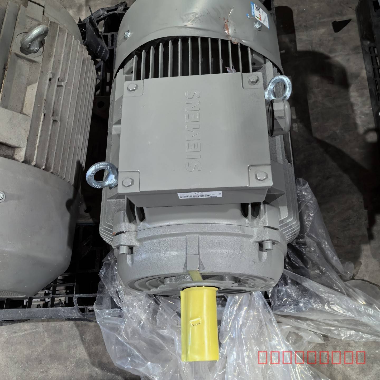 议价三相异步电动机，型号DCV3222B，45kW功率，