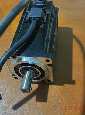 议价高创伺服电机:PH2一M06B23035S30D，400W，