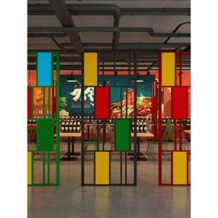 餐厅卡座屏风隔断新中式饭店包间火锅烧烤店轻奢格栅铁艺玻璃装饰