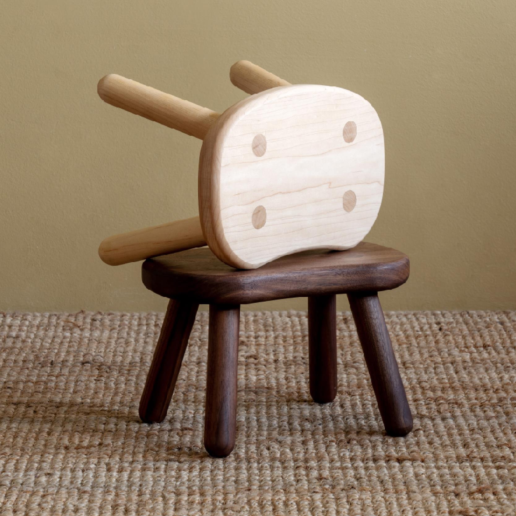 木墨生活 豆豆凳 初制儿童系列小板凳黑胡桃木硬枫木北欧换鞋凳子