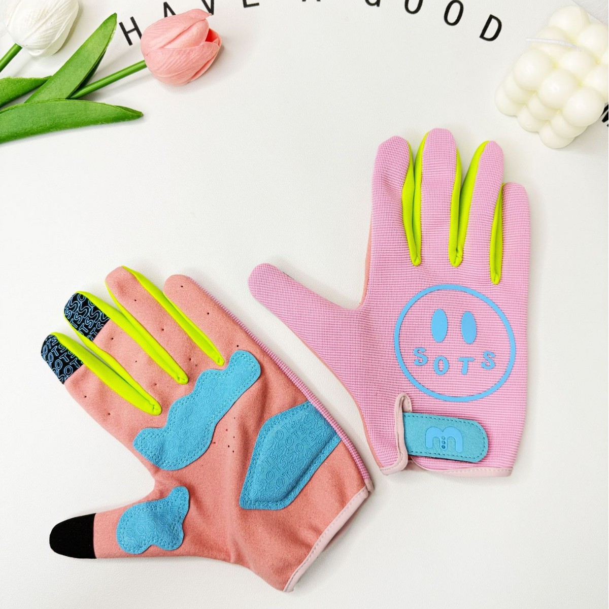 可爱笑脸骑行手套女款冬季摩托车户外机车防风防寒保暖电动车骑车