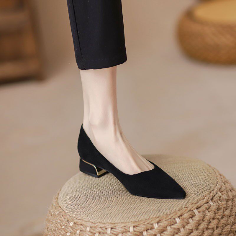 速发大码黑色工面鞋高跟鞋粗跟cm低跟尖头单鞋百试气质职业作搭鞋