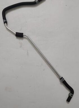 适用于别克新君威2.0君越GL82.4副水壶回M水管 副水箱上水管 原装