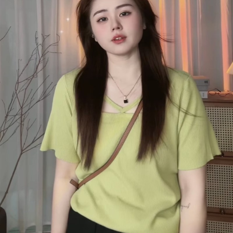 速发大装码设季感正肩T恤微夏计新款遮肉宽松方领上衣