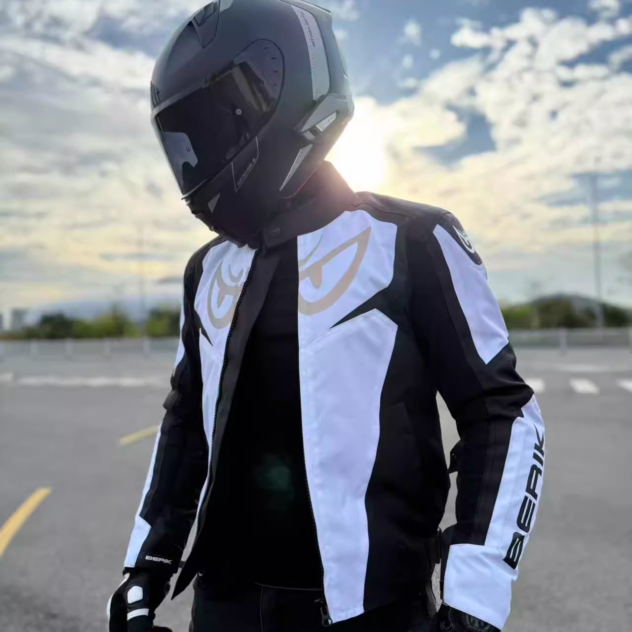 比客BERIK大眼摩托车骑行服男防摔四季可拆卸赛车服秋冬骑士装备