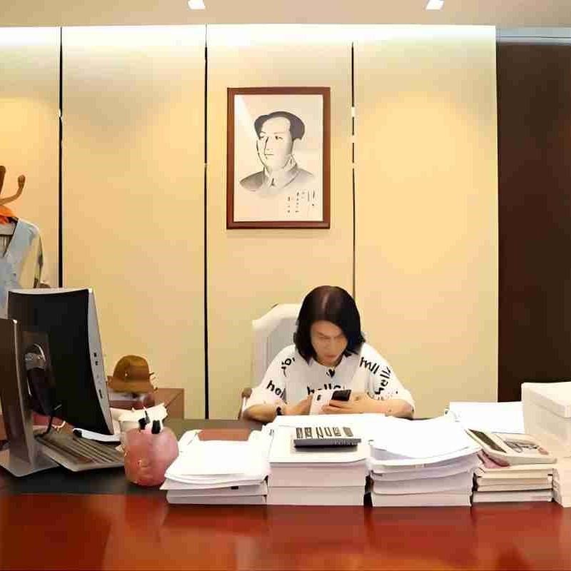 刘文西伟人画毛爷爷像董s明珠办公室背景客厅装饰画卧室卷轴壁画
