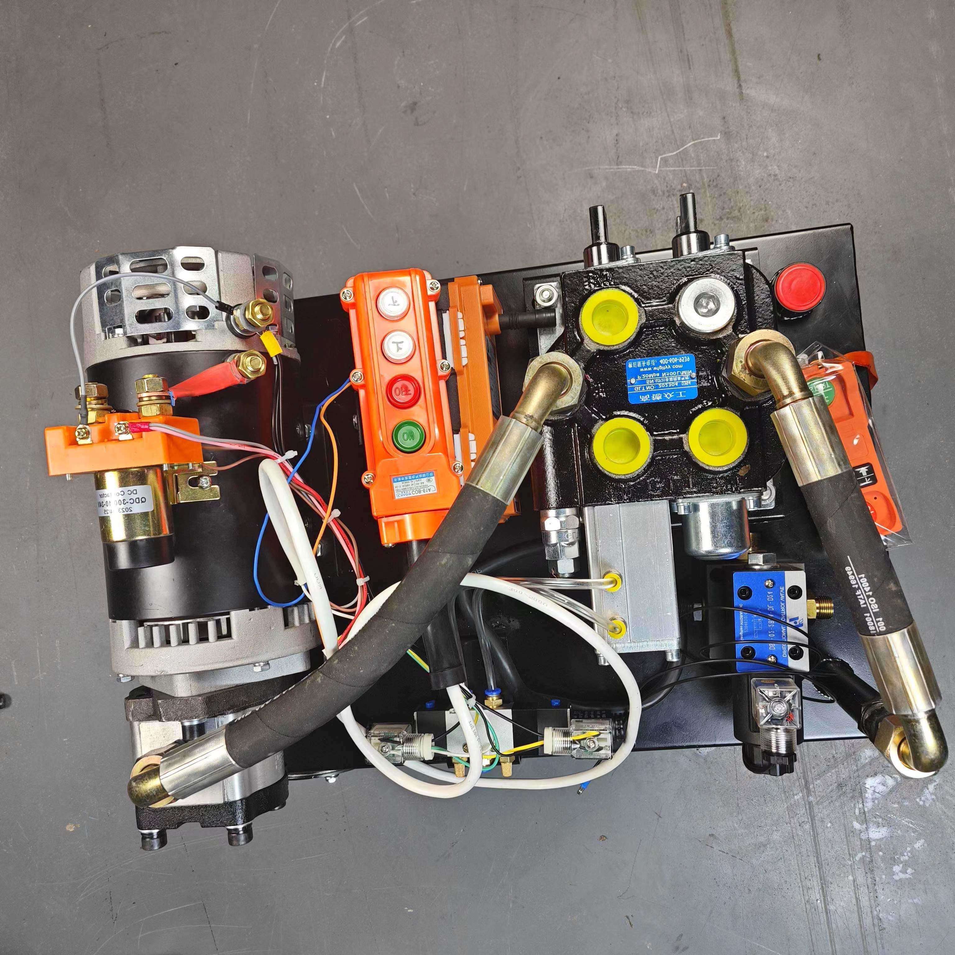 半挂车电动取力器液压升降动力单元后翻侧翻前四后八直流动力泵站