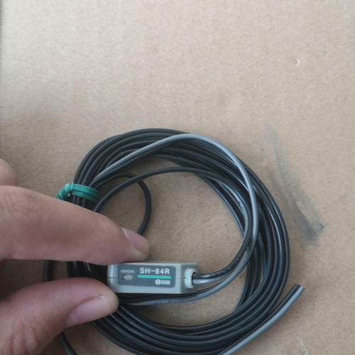 SH-84R，SUNX神视光电传感器，功能完好，成品见图。1~议价