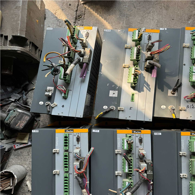 【顺庆】派克  C3S300V4F10120T40M00【议价】