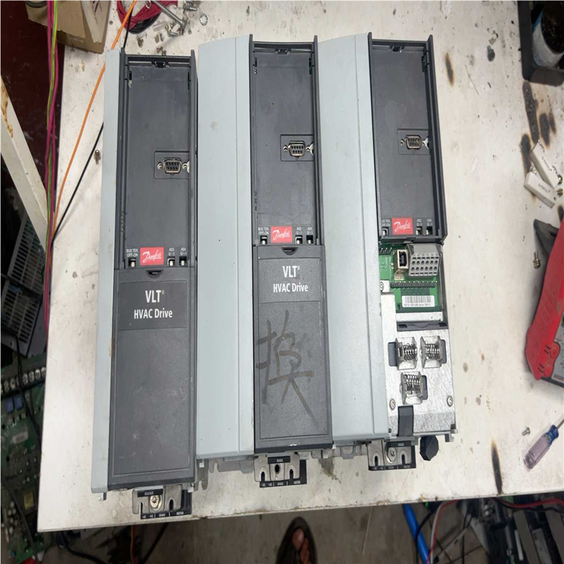 【顺庆】丹佛斯变频器FC-102P4K0T4E20H2，4k w一台【议价】