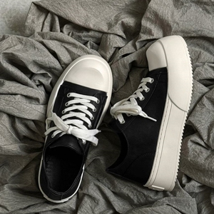 朱正延王琳凯极简大头奶香底板鞋高街厚底德比鞋潮男通勤休闲皮鞋