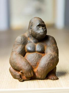 创意仿铸铁铁锈迷你大猩猩动物桌面小摆件书房客厅茶台纯手工艺品