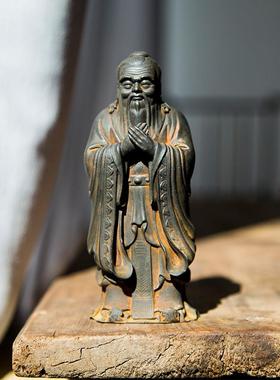 国风新中式仿铸铁自然锈孔夫子人物桌面小摆件客厅书房纯手工艺品