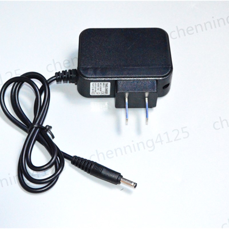 小太阳 R689 强光手电筒 R821 T110 照玉手电筒 充电器